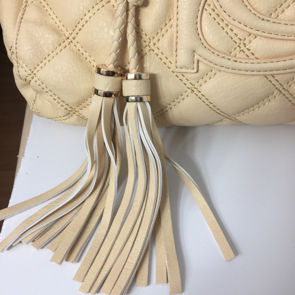 Bebe “Catherine” Butter Yellow Quilted Bag - Picture 2 of 16